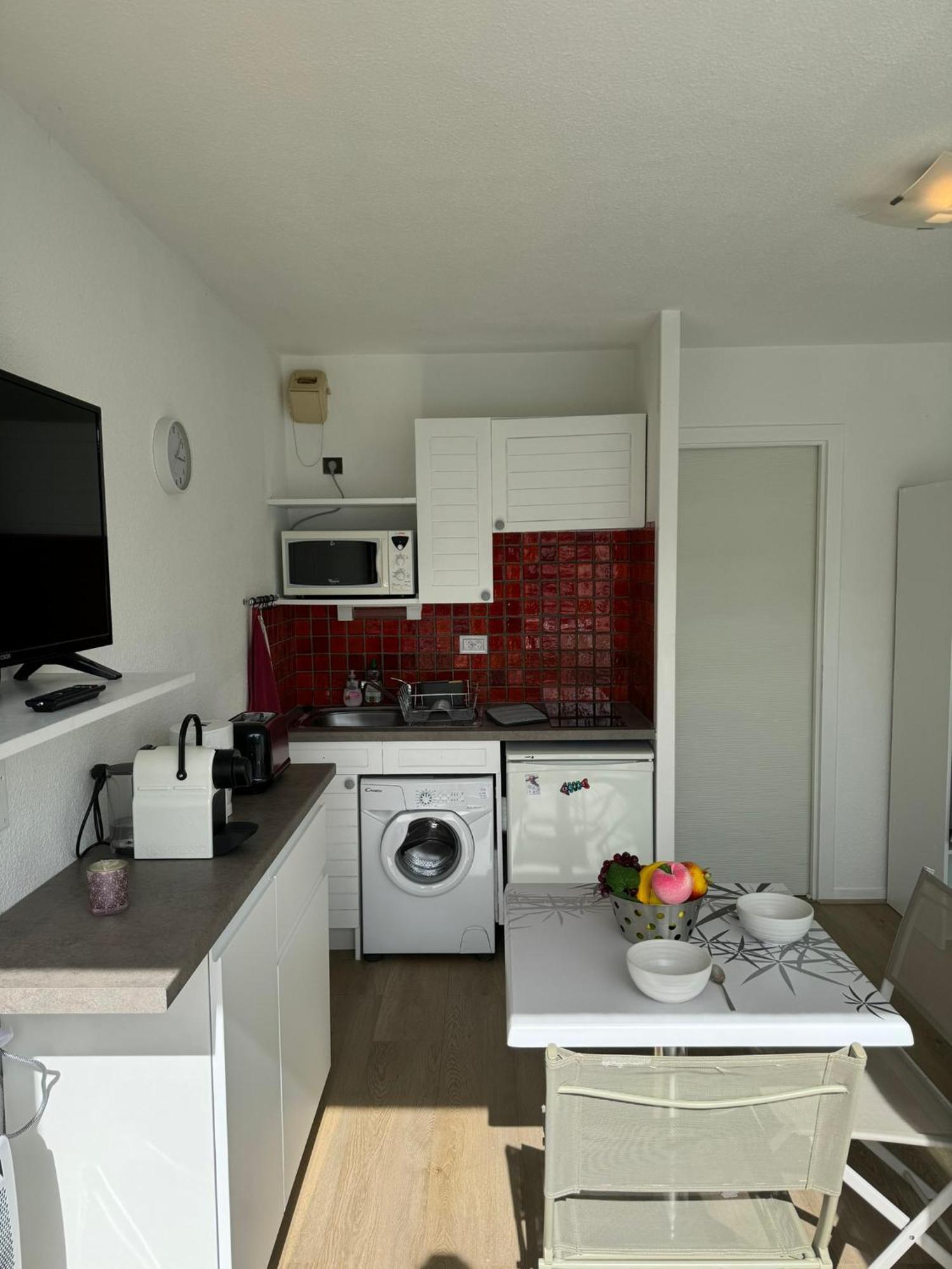Confortable Studio, Wifi, Parking, Proche Plage 卡纳克 外观 照片
