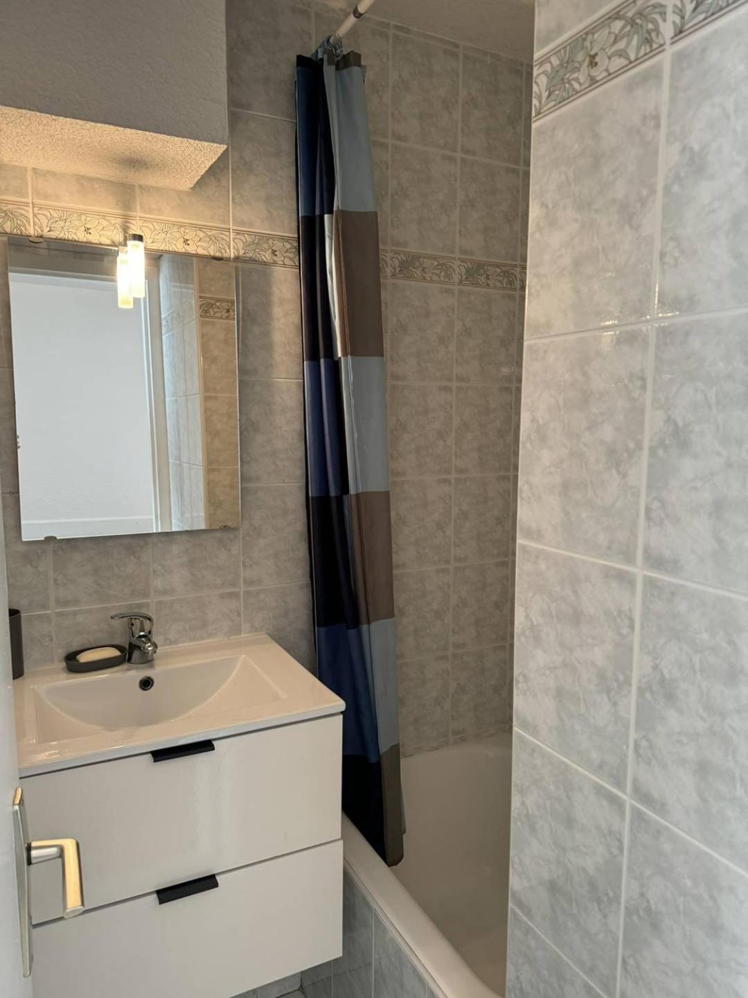 Confortable Studio, Wifi, Parking, Proche Plage 卡纳克 外观 照片