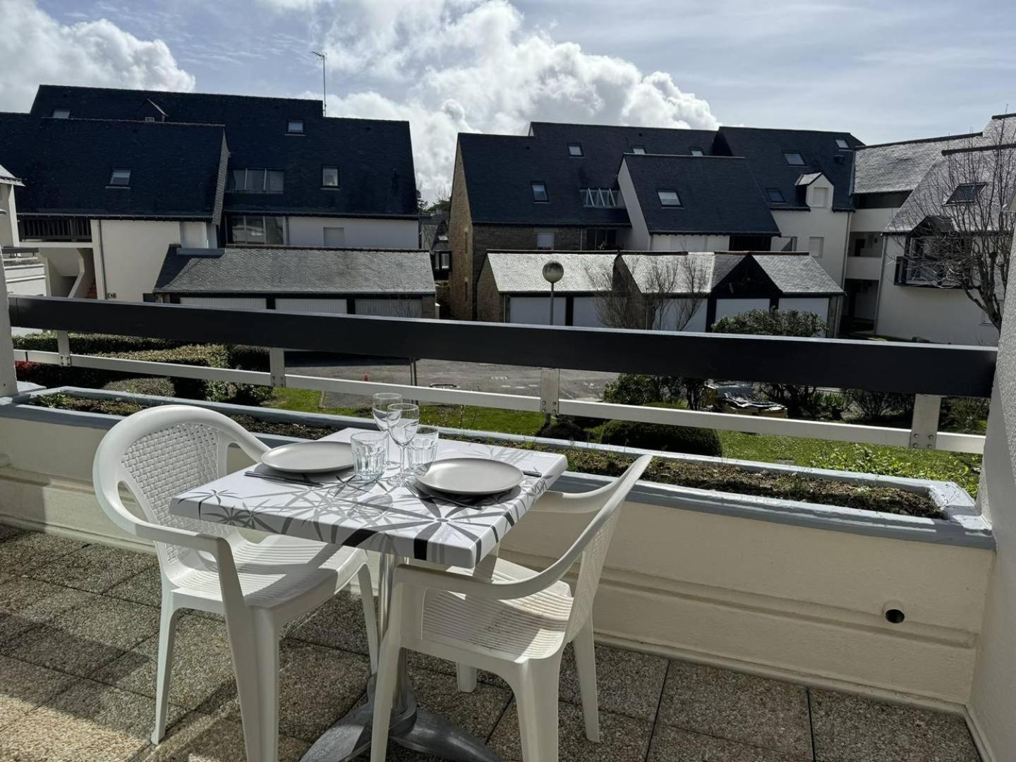 Confortable Studio, Wifi, Parking, Proche Plage 卡纳克 外观 照片